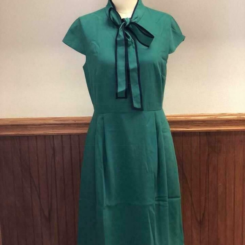 J.Crew $158 Tie-Neck Dress in 365 Crepe J2557